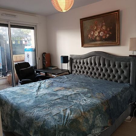 Appartment Porte De Versailles Paris Expo อิซซีเลมูลิโนต์ ภายนอก รูปภาพ